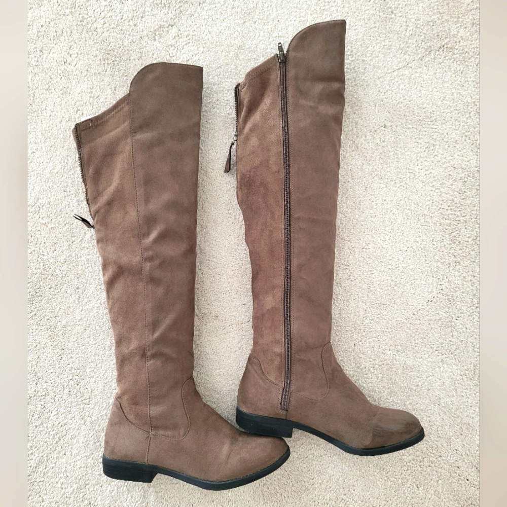 Over the knee Brown Suede Boots